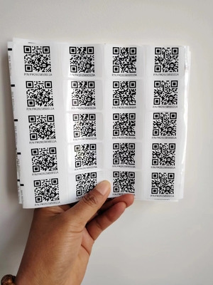 Se cortan besos de diferentes tamaños Etiquetas adhesivas personalizadas de etiquetas inteligentes de Qr
